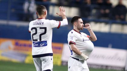Ο Αντρίγια Ζίβκοβιτς πανηγυρίζει το γκολ που πέτυχε στο Παναιτωλικός - ΠΑΟΚ