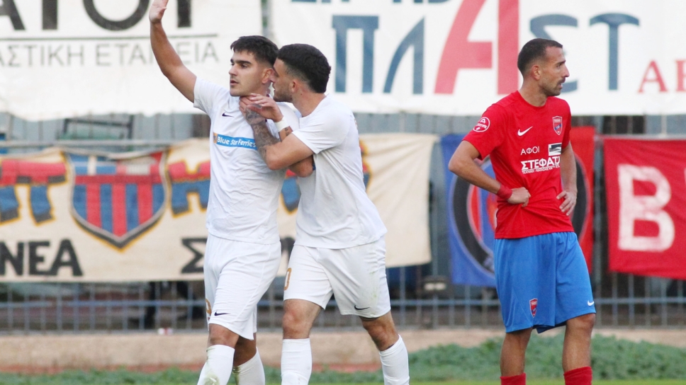 Εθνικός: «Απρόκλητη επίθεση “γνωστών αγνώστων”- Απαθής η αστυνομία»