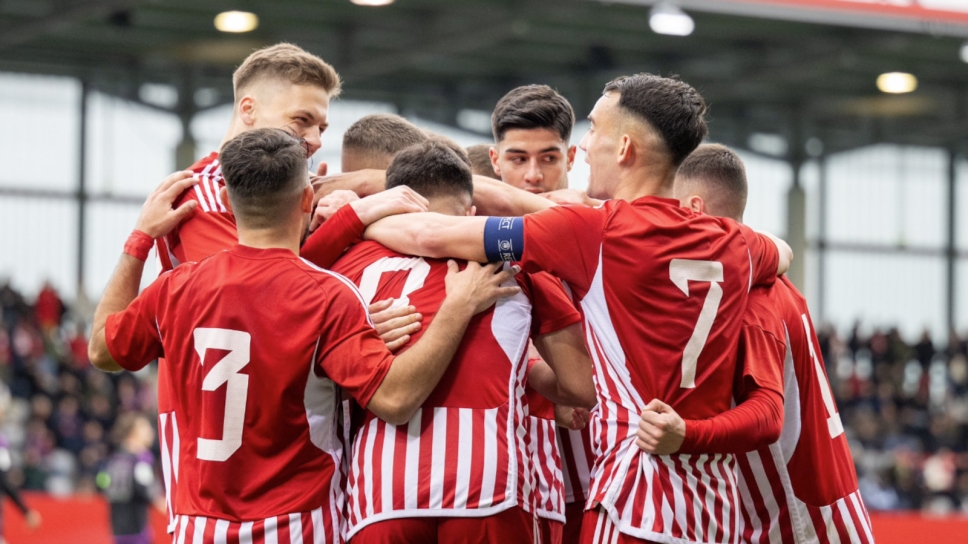 Συγχαρητήρια της Super League στον Ολυμπιακό