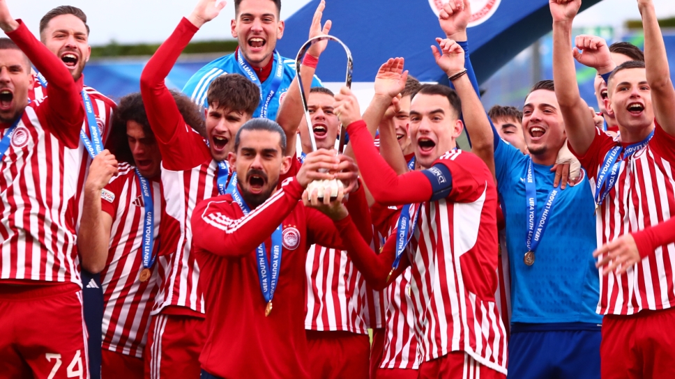 Gazzetta dello Sport: «Το όνειρο της Μίλαν γκρεμίστηκε σε ερυθρόλευκο βράχο»