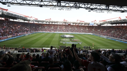 Ολυμπιακός οπαδοί UEFA Conference League