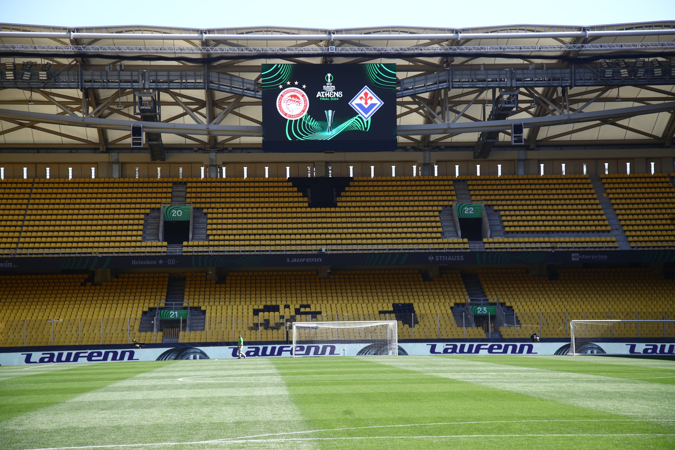 Η «AEK Arena» στα χρώματα του Conference League