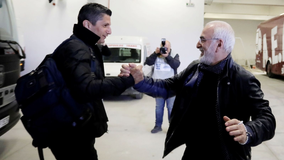 Ιδιαίτερο ήταν το μήνυμα του ισχυρού άνδρα του ΠΑΟΚ με αποδέκτη τον Ρουμλανο τεχνικό