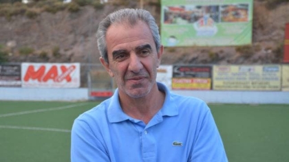 Γιάννης Ταμπρατζής, προπονητής Χολαργού