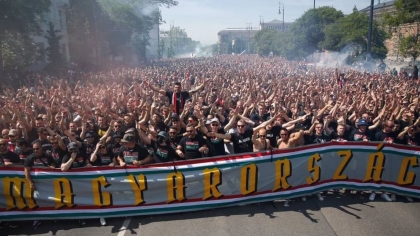 Οι Ούγγροι οπαδοί «τρομάζουν» στους δρόμους της Στουτγκάρδης