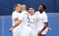 Οι παίκτες της ΑΕΚ πανηγυρίζουν μετά τη νίκη επί της Ίντερ Ντ' Εσκάλδες