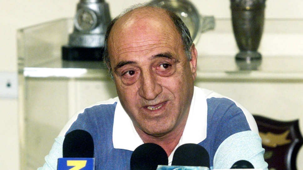 Αλεξιάδης