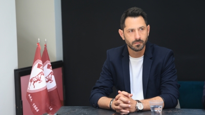 πετρακης