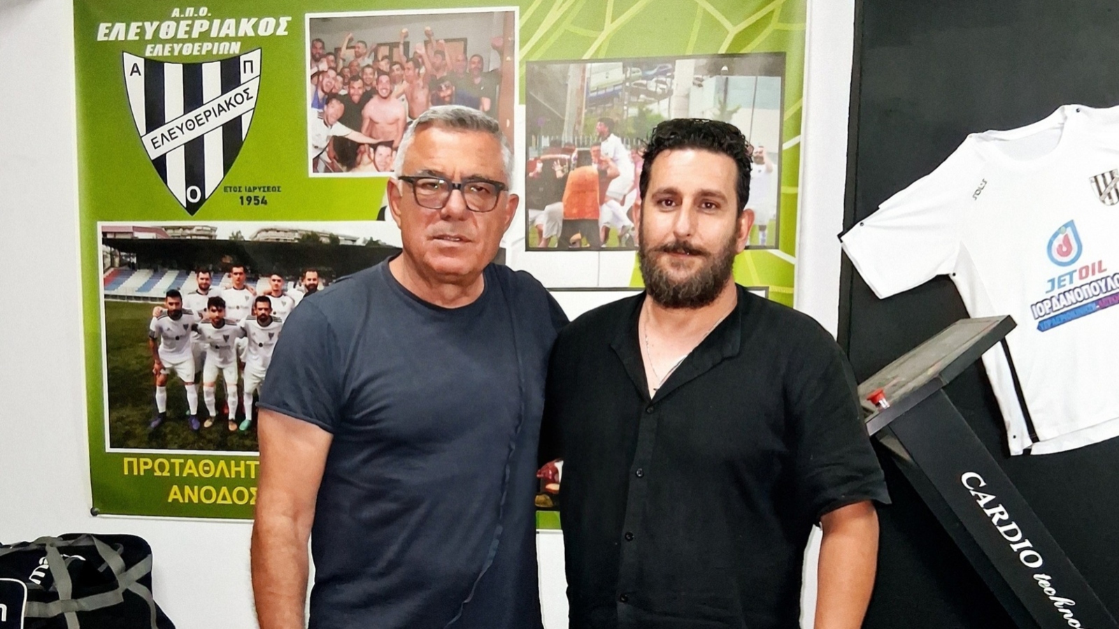 Ελευθεριακός, Γιώργος Μύρτσος