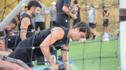 Αποστολάκης