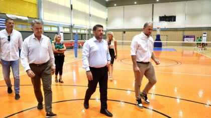Ο Περιφερειάρχης Αττικής, Νίκος Χαρδαλιάς, επισκέφθηκε το κλειστό γυμναστήριο του ΜΕΤΣ