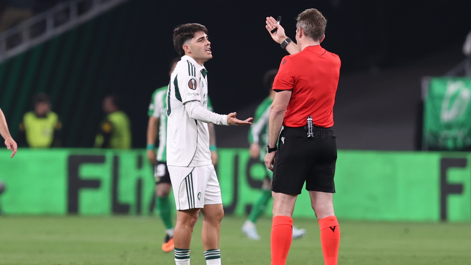 Απίστευτο: Όσα είπε ο διαιτητής για το δεύτερο γκολ της Μπέτις