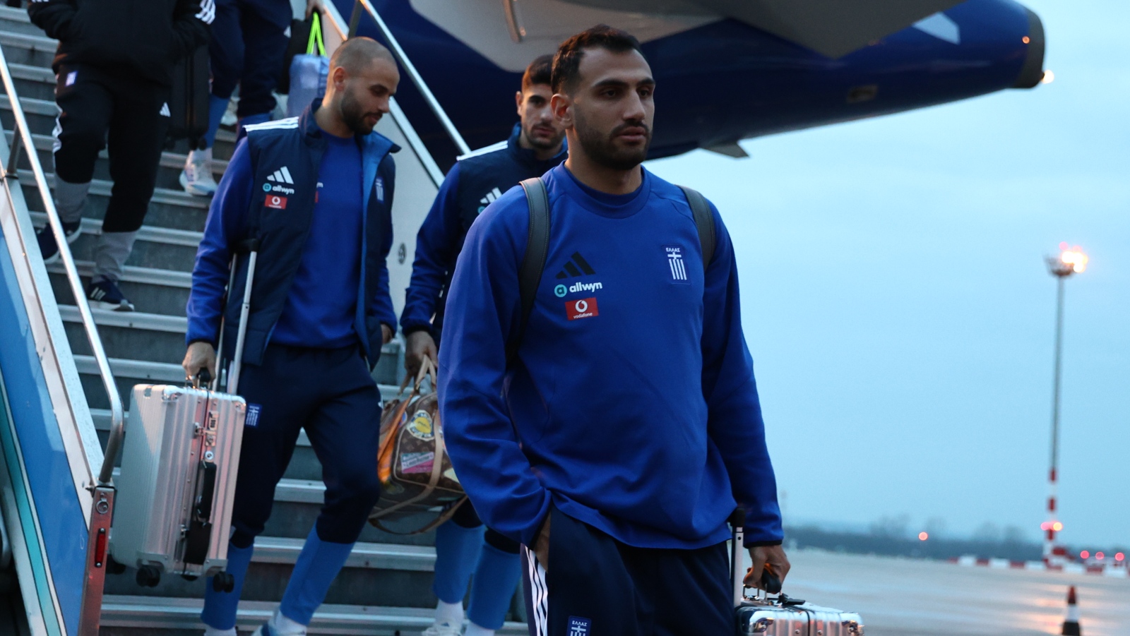 Το ταξίδι είναι μπροστά